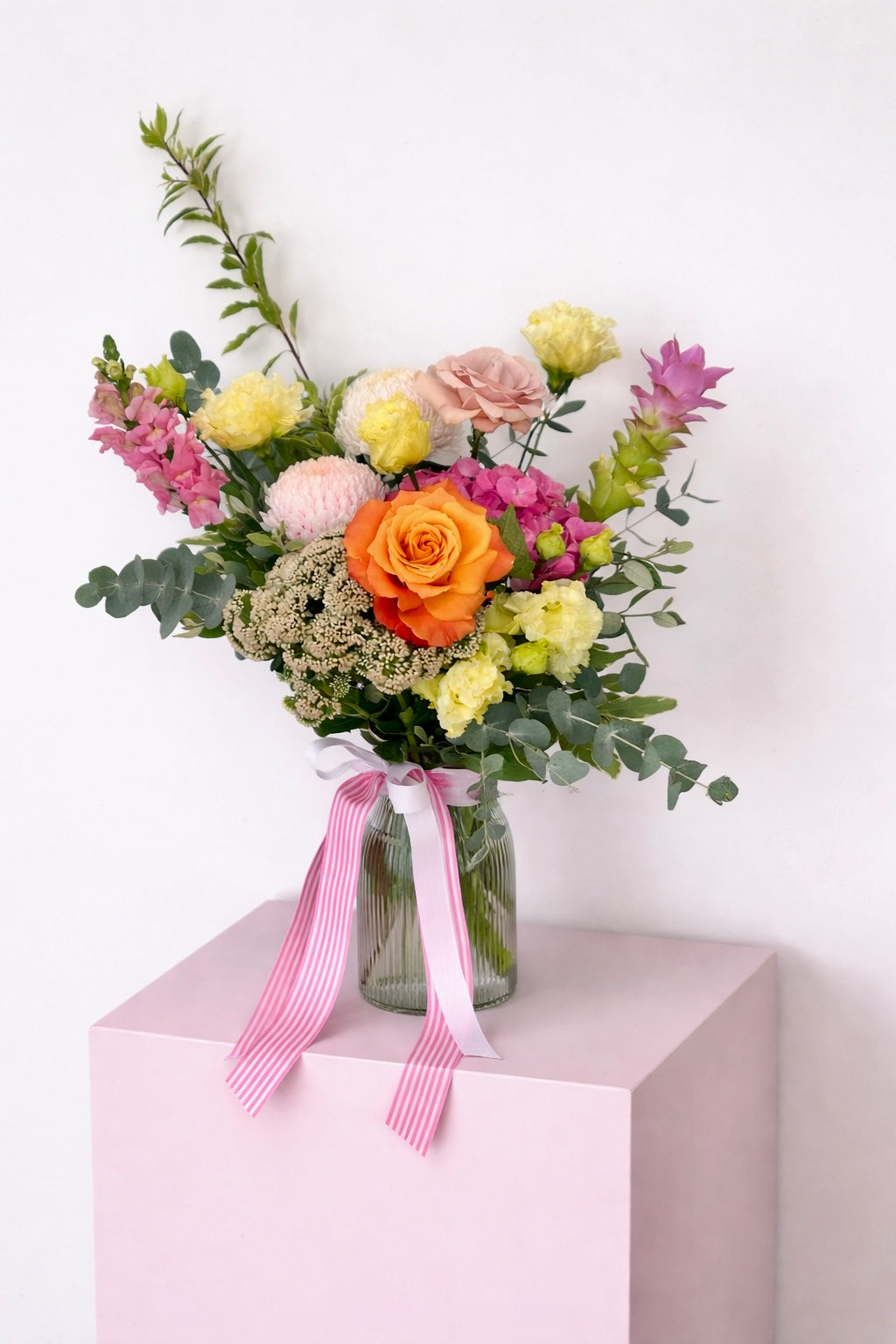 With love vase 🌸 Medium