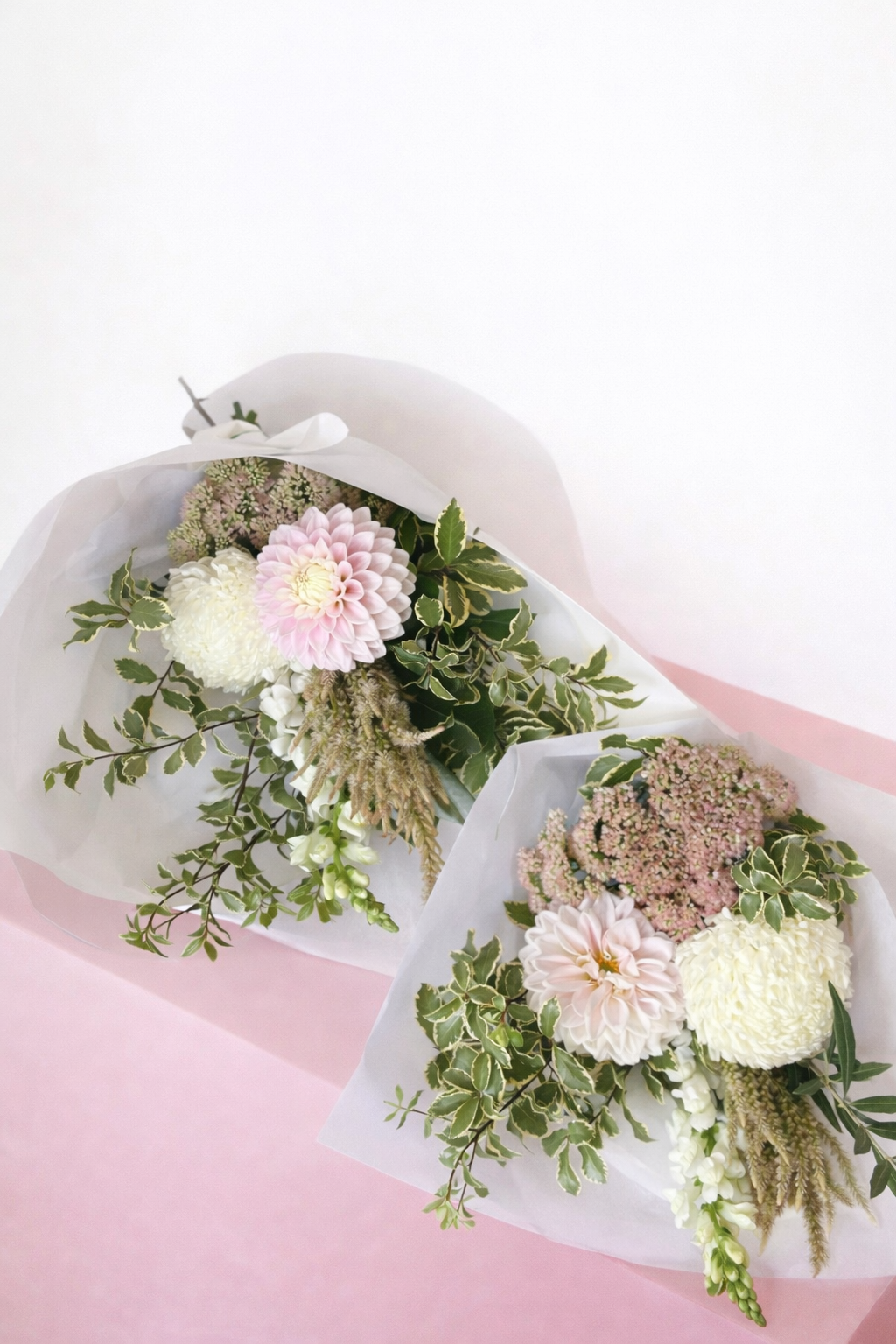 Neutral Mixed Bouquet STANDARD