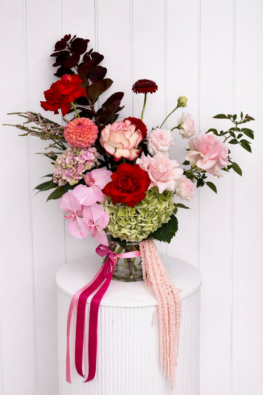 PERFECT MATCH ⭐️🌹🌸 - Luxe vase arrangement
