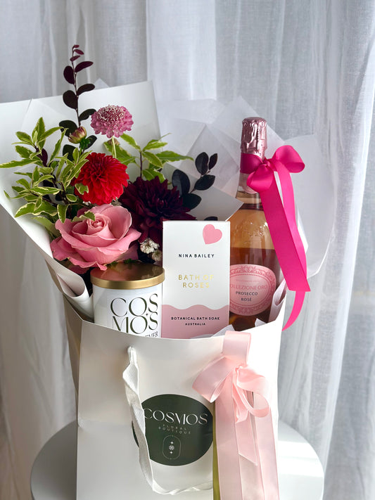 Cosmos luxe gift pack