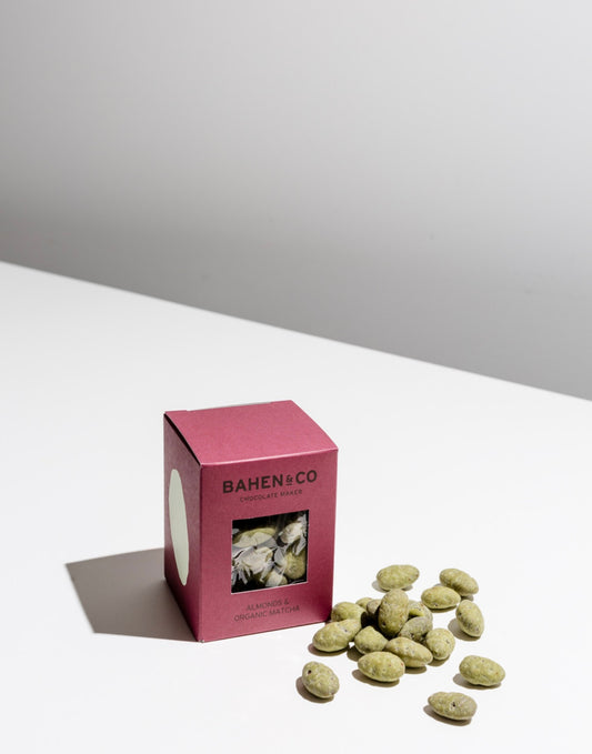 Organic matcha almonds