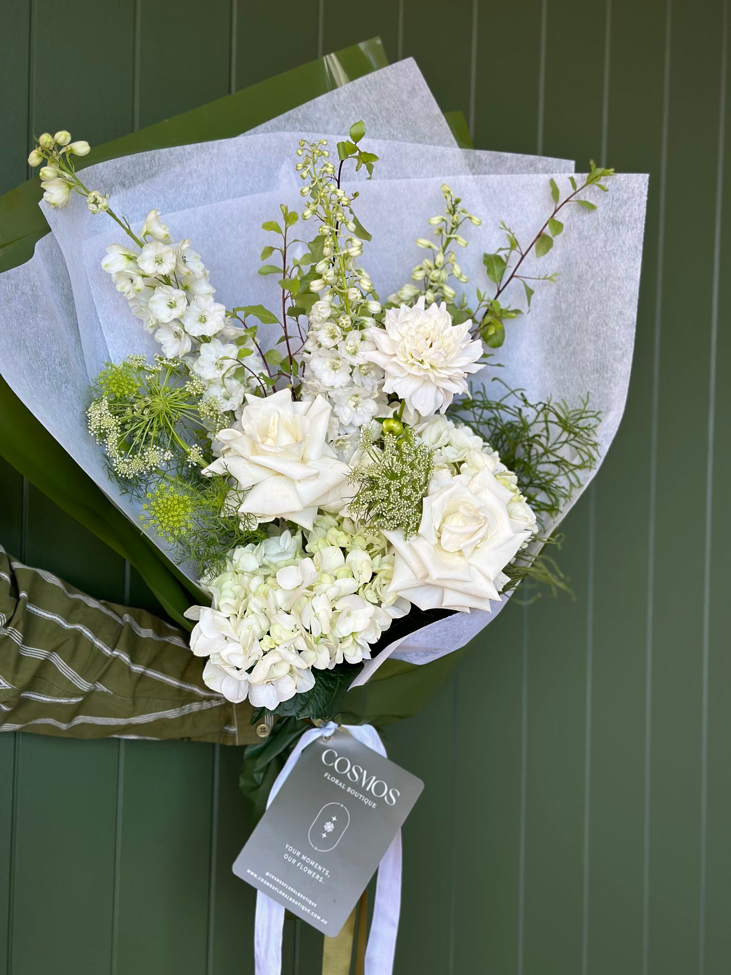 Classic Soft & Neutral Mixed Bouquet MEDIUM